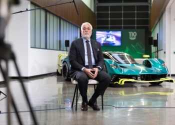 Stroll: “O desporto está a funcionar muito bem com 10 equipas e acredito que é assim que deve continuar”