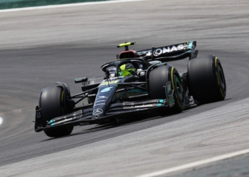 Hamilton lamenta corrida sprint “horrível” em Interlagos