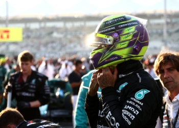 OFICIAL: Hamilton deixa a Mercedes no final de 2024