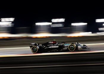 Hamilton: “É incrível termos um carro com o qual podemos lutar”