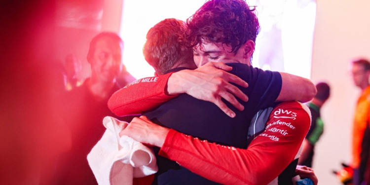 Satisfeito e “destruído” após a estreia, Bearman revela ter recebido mensagem de Vettel