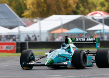 [FOTOS] Bottas foi a estrela do Adelaide Motorsport Festival 2024