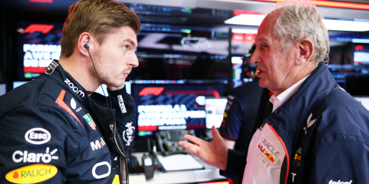 Verstappen sugere que o seu futuro está dependente de Marko: “Haverá um problema se ele sair”