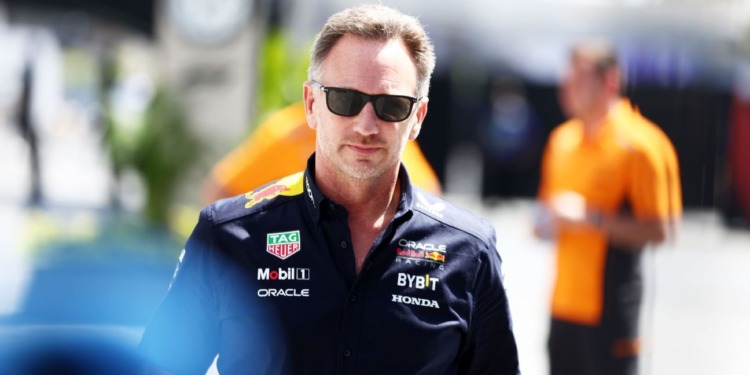 Horner: “É altura de olhar em frente e pôr um ponto final no assunto”