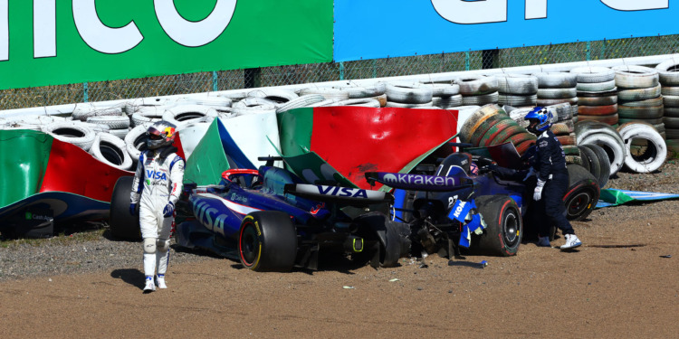 Vowles admite que acidentes terão impacto no programa de evoluções da Williams 