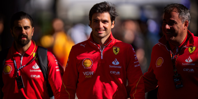 Sainz pretende acelerar negociações sobre o seu futuro na Fórmula 1
