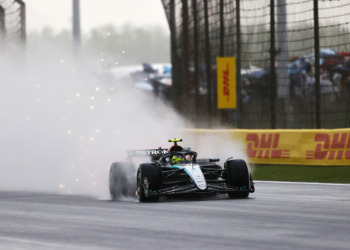 Hamilton: “Assim que vi a chuva a chegar, fiquei muito entusiasmado”