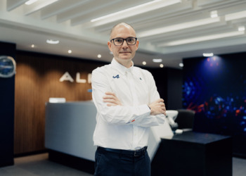Após saída prematura da McLaren, Sanchez ingressa na equipa técnica da Alpine 