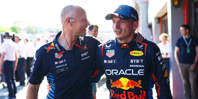 Verstappen: “Entrei para a qualificação a pensar que ficaria satisfeito com um top 5”