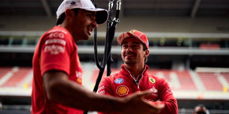 Leclerc prevê Red Bull mais competitiva no regresso a uma pista “convencional”