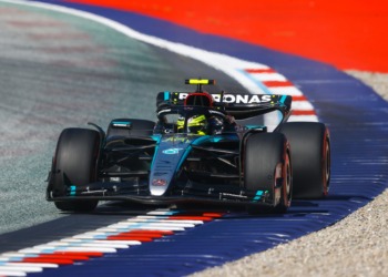 Hamilton lamenta qualificação sprint “bastante desastrosa”