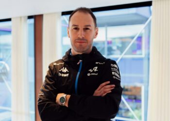 Oficial: Oliver Oakes é o novo diretor de equipa da Alpine 