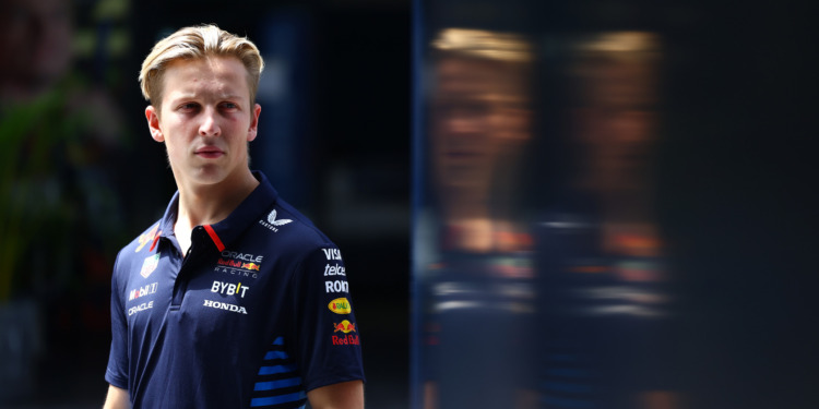 Lawson testará o carro de 2024 da Red Bull em Silverstone