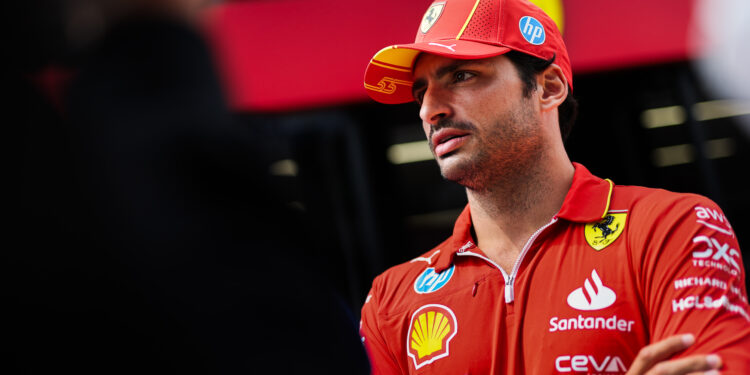 Oficial: Sainz será piloto da Williams em 2025