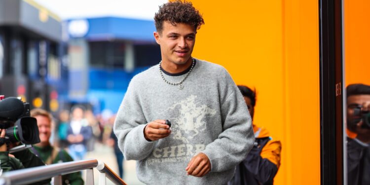 Norris: “Não atuei ao nível de um campeão do mundo na primeira metade da temporada”