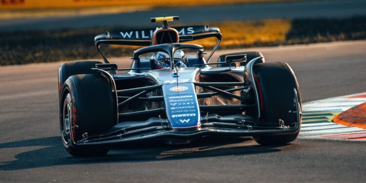 Colapinto “orgulhoso e extremamente satisfeito” após o primeiro dia como piloto da Williams