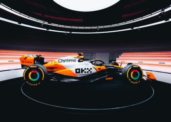 McLaren apresenta a sua decoração para Singapura