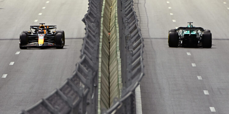 Verstappen: “Estou bastante confiante de que podemos ser competitivos”