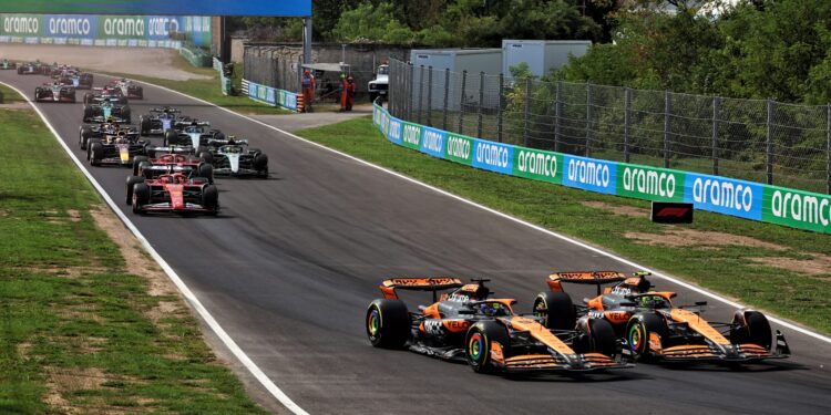 Piastri aceitará ordens de equipa, mas diz: “Não significa que estarei sempre atrás do Lando”