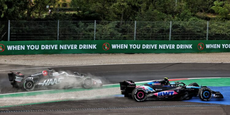 Magnussen frustrado com a penalização: “Qual é a lógica?”