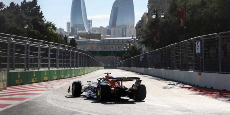 FIA obriga McLaren a adaptar a asa traseira utilizada em Baku