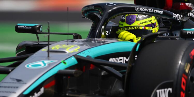 Hamilton: “Foi uma qualificação frustrante, como todas as outras este ano”