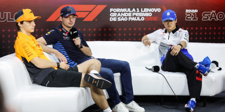 Verstappen responde às críticas: “Sou tricampeão, acho que sei o que estou a fazer”
