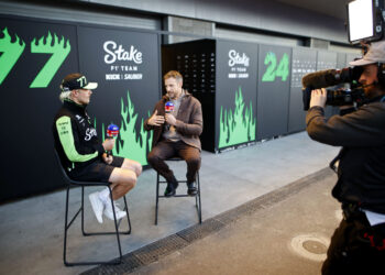 Bottas penalizado com cinco posições em Las Vegas