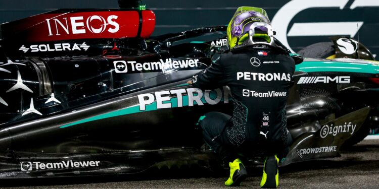 Hamilton: “Representar a Mercedes foi a maior honra da minha vida”