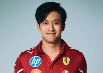 Oficial: Zhou é piloto de reserva da Ferrari