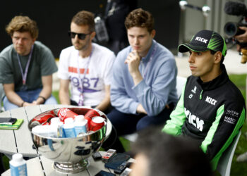 Bortoleto desvaloriza comentários de Marko: “Provei que mereço estar na Fórmula 1”