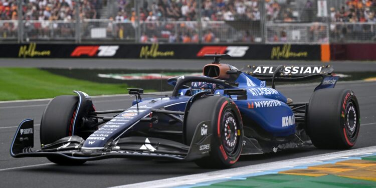 Albon radiante com o sexto posto na qualificação: “Estamos numa posição completamente diferente em relação a 2024”