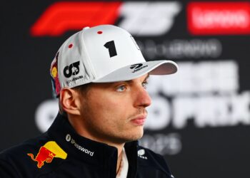Verstappen confirmou o seu descontentamento com a decisão da Red Bull: “O principal problema é o carro”