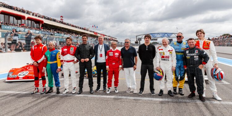 [FOTOS] Leclerc e Prost entre as estrelas presentes no Grande Prémio Histórico de França