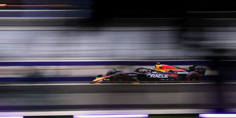 Horner sublinha progresso de Tsunoda apesar do acidente na segunda sessão