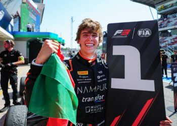 Ivan Domingues brilha e vence a corrida sprint da Fórmula 3 em Barcelona 