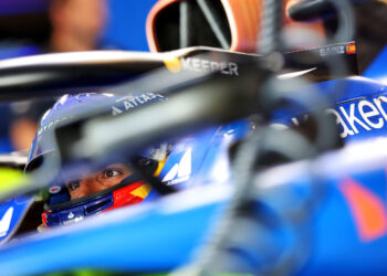 Sainz positivamente surpreendido com a Williams: “Há um ano, ninguém pensava que isto era possível”