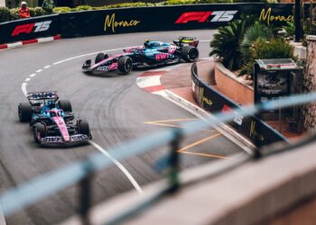 Briatore aponta às vitórias em 2026 e ao título em 2027