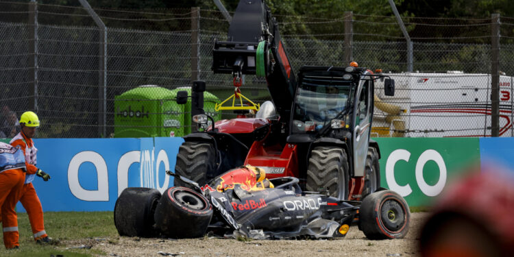 Tsunoda fala em erro “estúpido” e “desnecessário” após o forte acidente em Imola