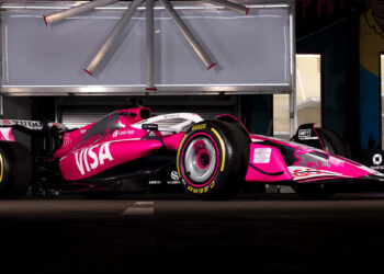 Racing Bulls apresenta decoração rosa para Miami