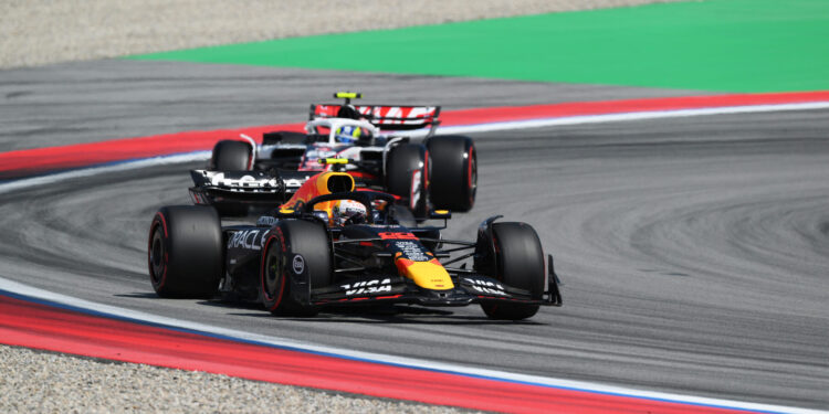 Tsunoda: “É muito, muito estranho. Por qualquer razão, não estou a conseguir mostrar o meu desempenho”