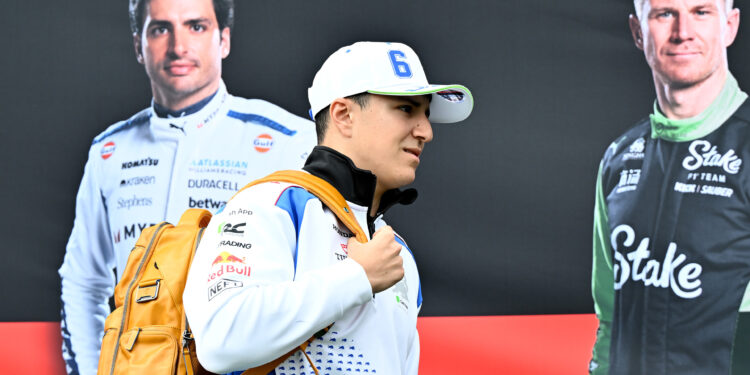Hadjar admite que ainda não se sente preparado para a Red Bull