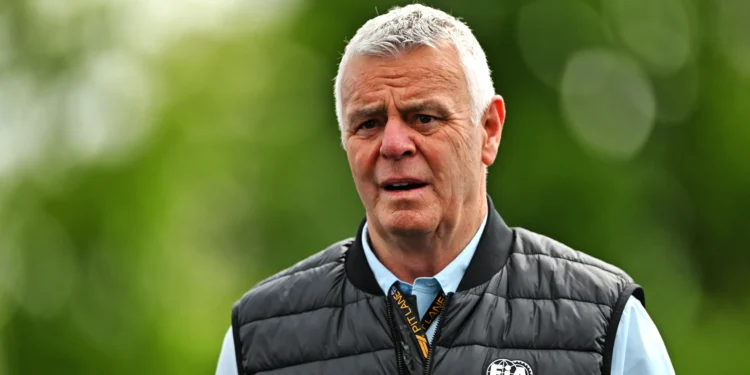 FIA suspendeu Derek Warwick do cargo de comissário desportivo no Canadá