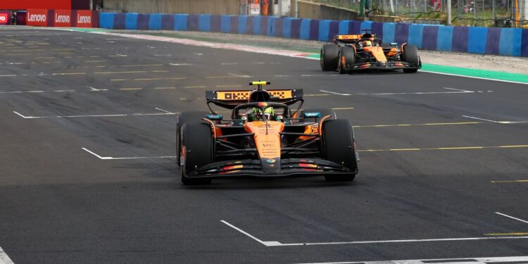 Norris vitorioso na Hungria após batalha com Piastri até à última volta