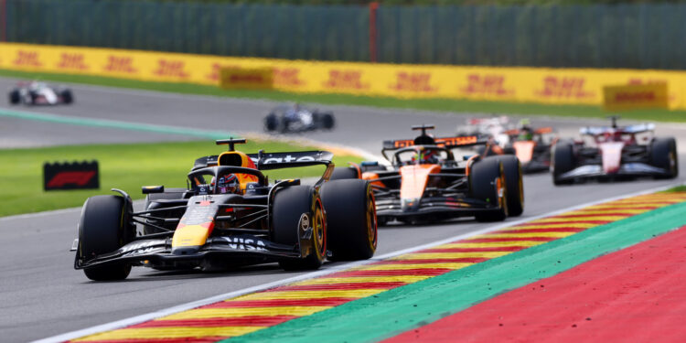 Domenicali propõe expansão do calendário sprint e introdução de corridas com grelha invertida