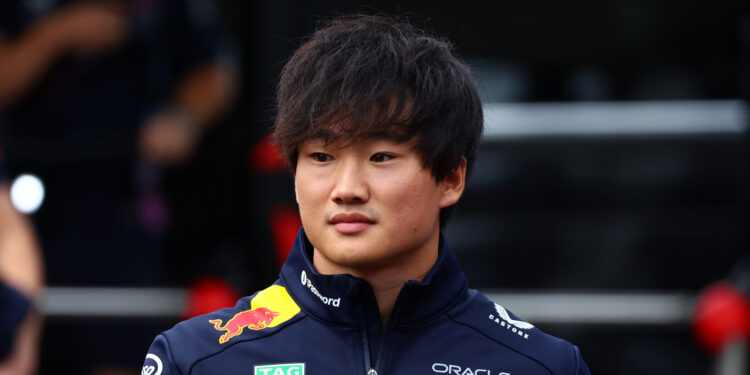 Tsunoda diz que a Red Bull não se apercebeu do quão grande era a diferença do seu carro para o de Verstappen