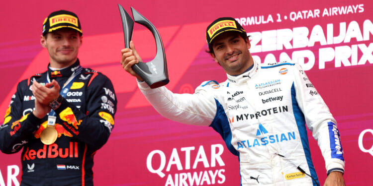 “Foi uma das minhas melhores corridas”, diz Sainz após estreia no pódio com a Williams