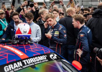 Verstappen regressa ao Nordschleife para competir com um Ferrari 296 GT3