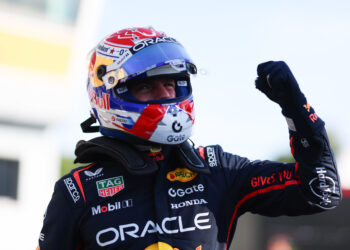Verstappen bate recorde e conquista pole em Monza