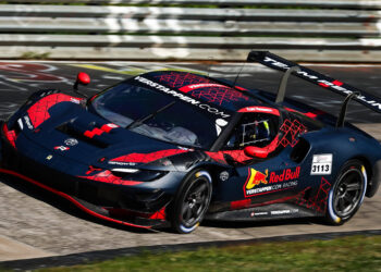 Verstappen prepara estreia competitiva no Nordschleife